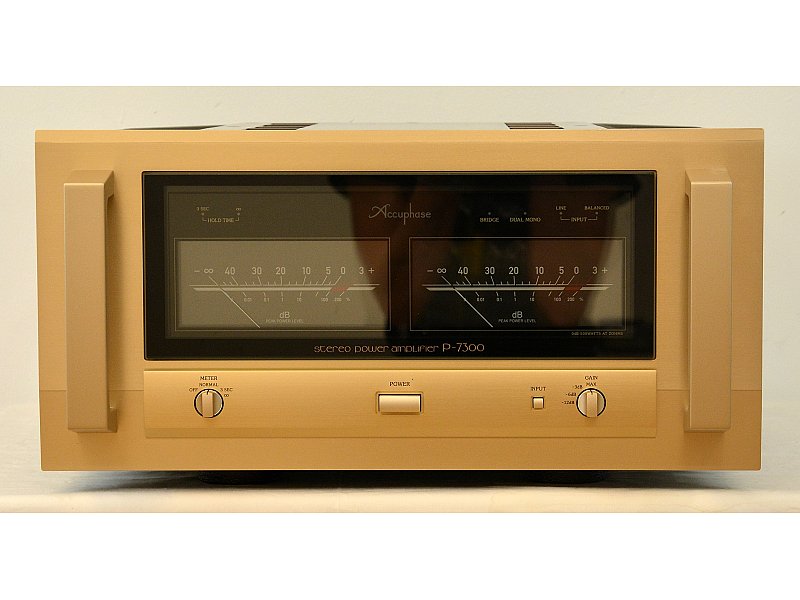 Accuphase ACCUPHASE P-7300