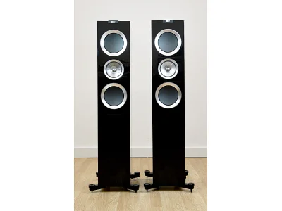 KEF KEF R700